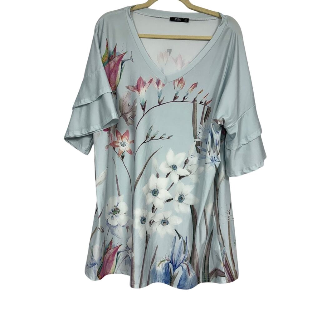Lily Light Blue Floral Short Sleeve Blouse Womens 1X Boho Casual Basic